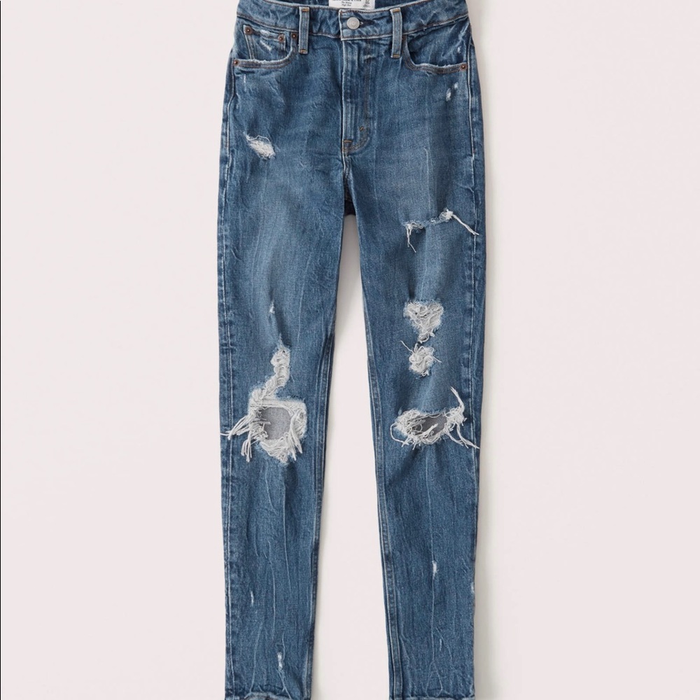 NWOT abercrombie ripped skinny jeans